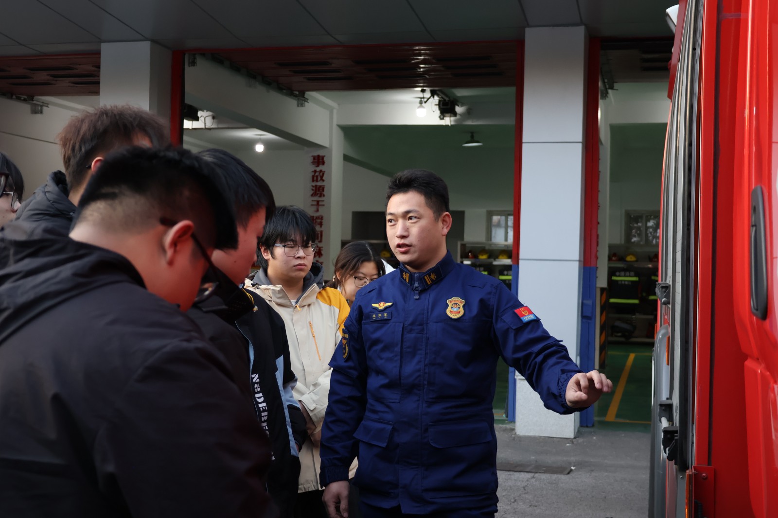 1764657804311123.jpg 2.JPG