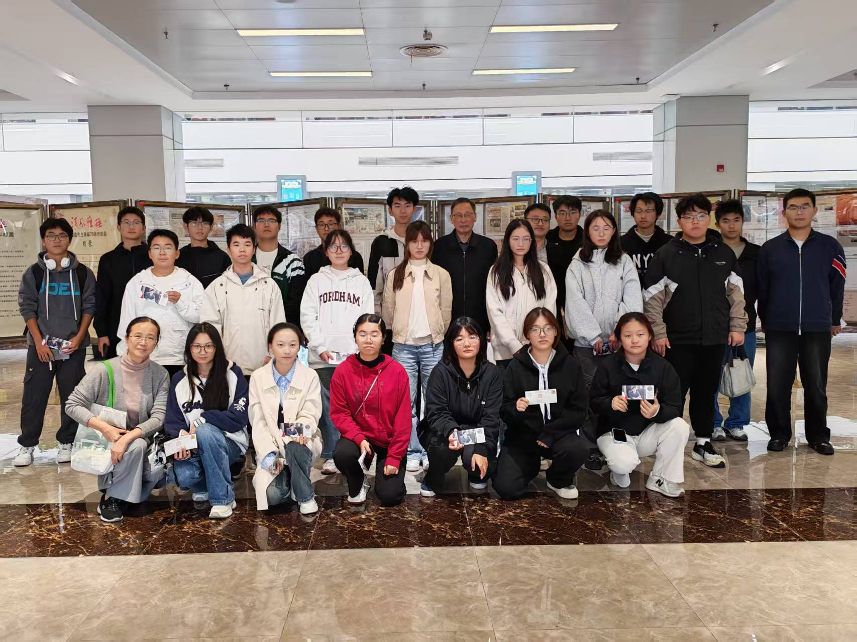 微信图片_20251021155717_181_951.jpg