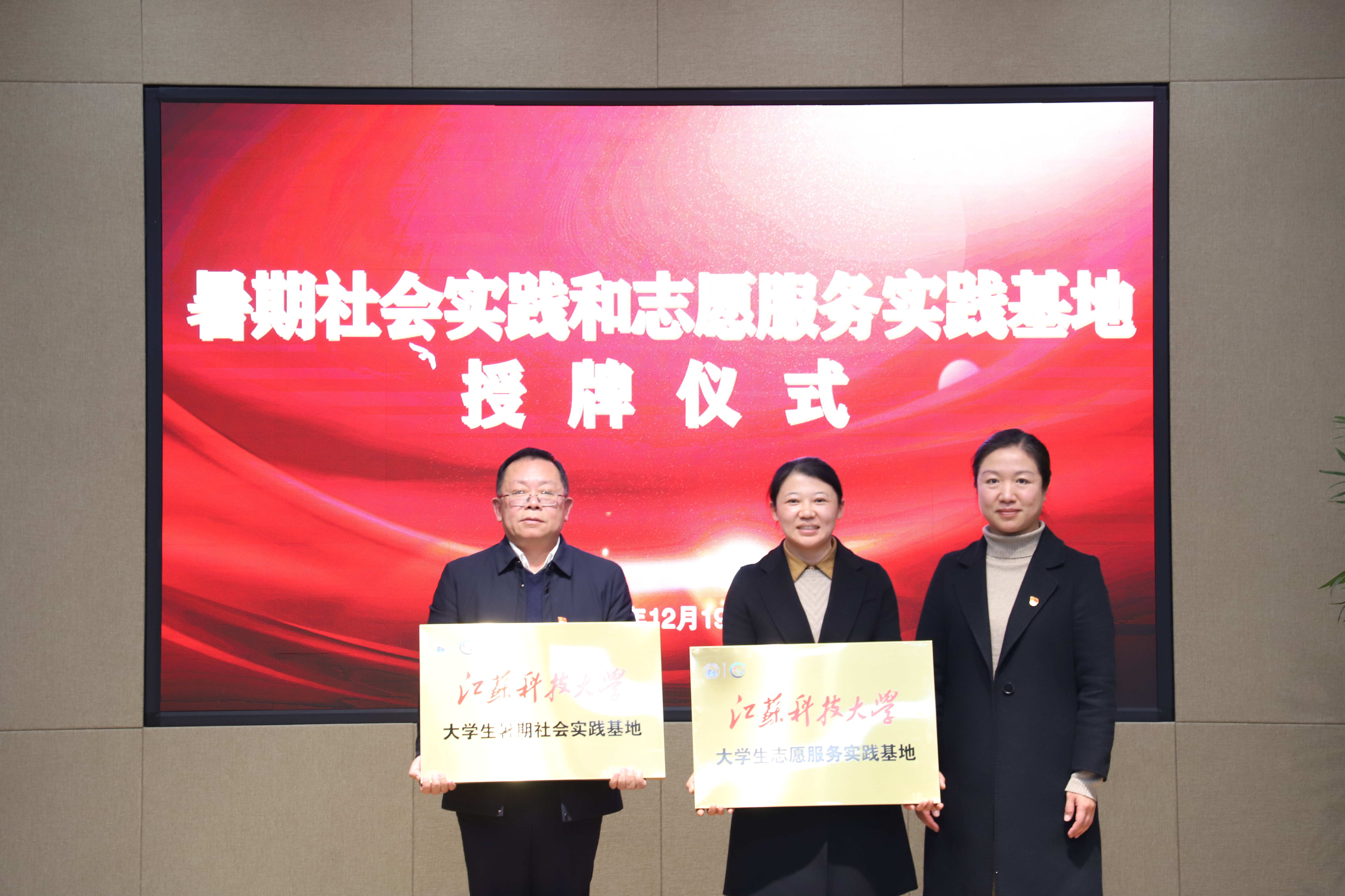 1735090534283438.jpg 1735090534283438.jpg