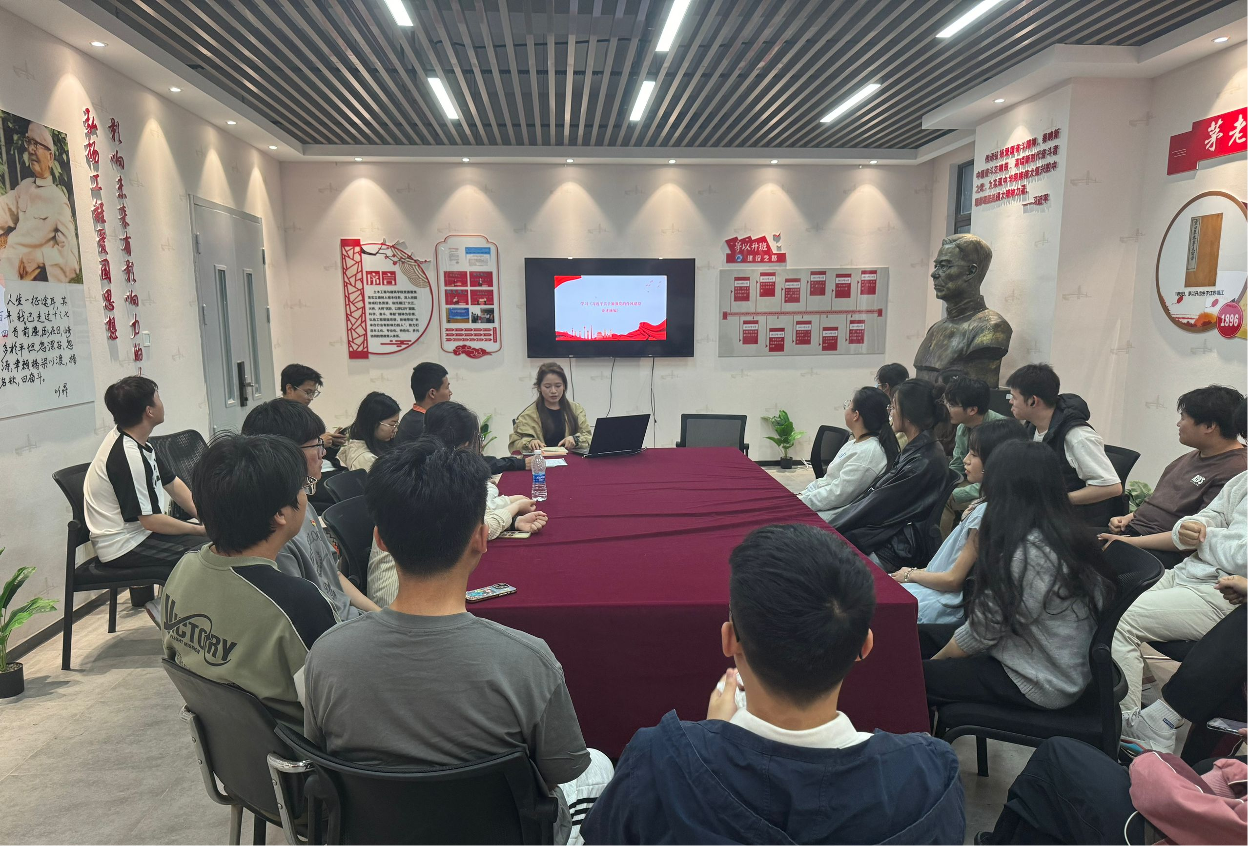 1745567336397298.png 图片2.png