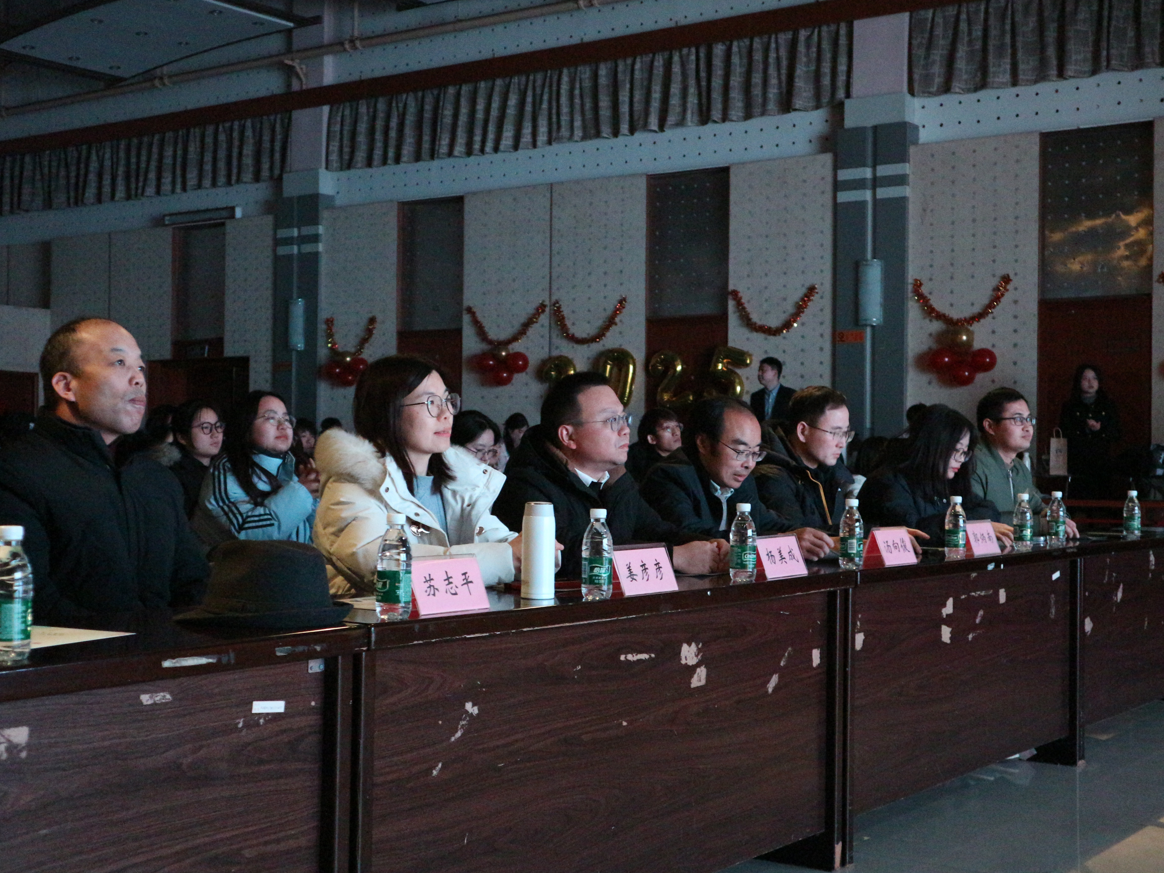 1734857272844415.jpg 1734857272844415.jpg