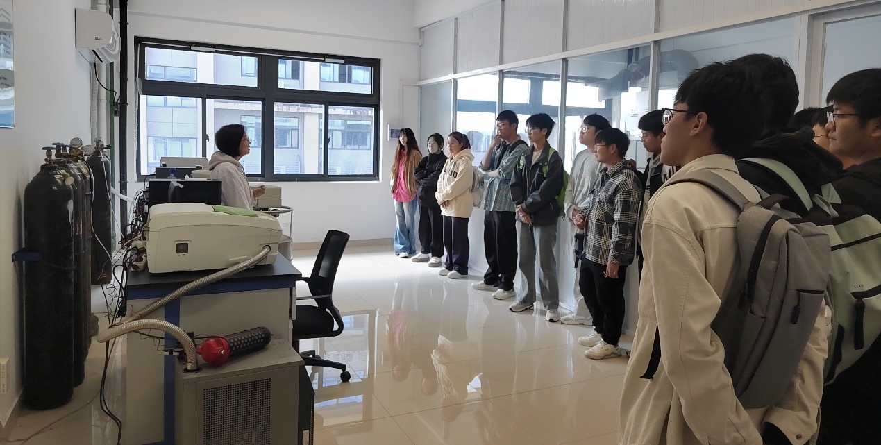 1729844864363359.jpg 1729844864363359.jpg