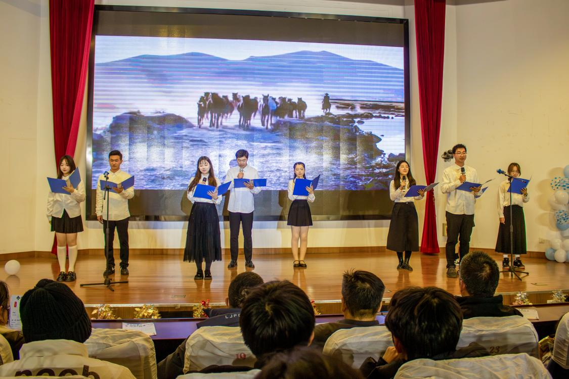 1734795108409396.png 图片12.png