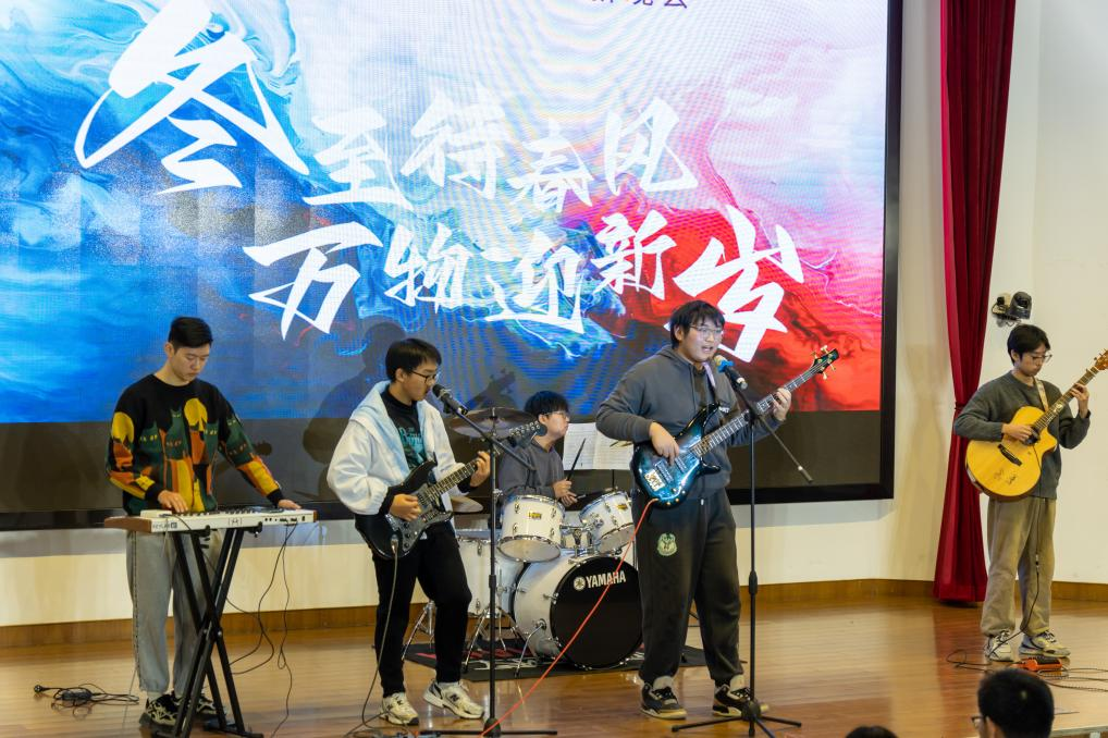 1734795084137362.png 图片8.png